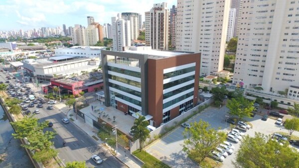 Hospital Israelita Albert Einstein, Brasil