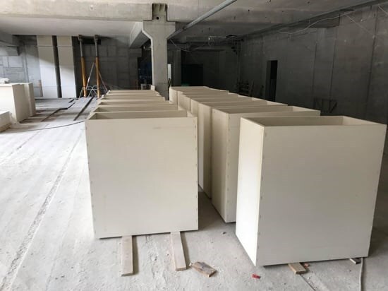 Iepirkšanās un izklaides centrs AKROPOLE