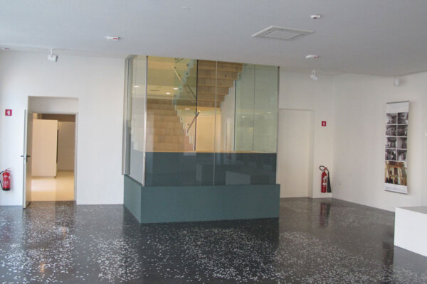 Požarna zasteklitev SYSTEMGLAS® v Mestni galeriji Piran