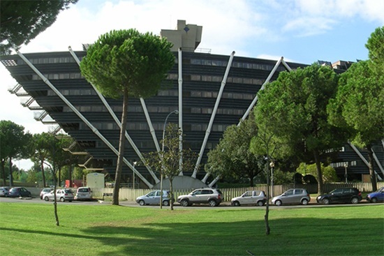Palazzo Esso, Roma