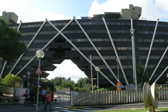 Palazzo Esso, Roma
