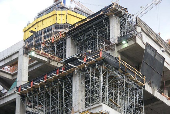 Centro Costanera, Chile