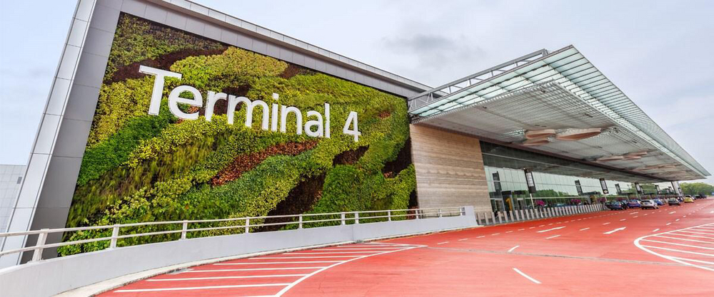 Changi International Airport Terminal 4 baggage area